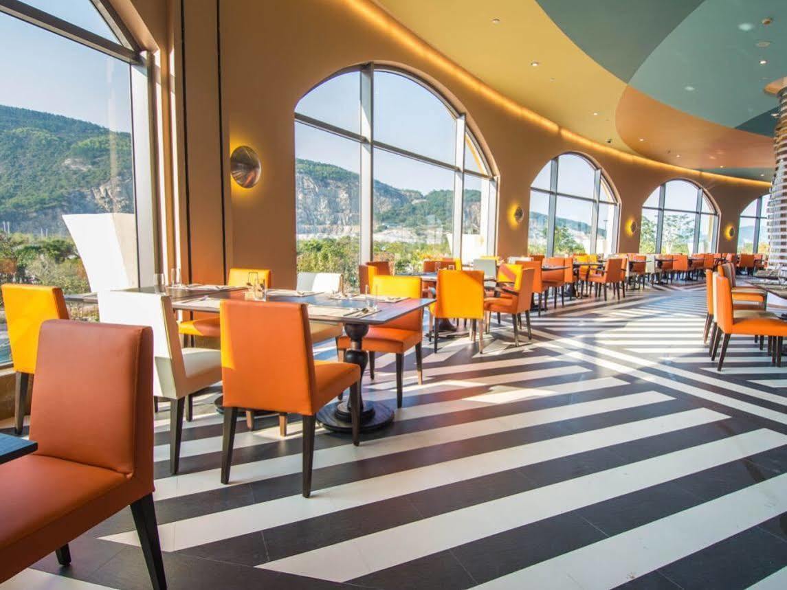 Chimelong Circus Hotel Zhuhai Eksteriør billede